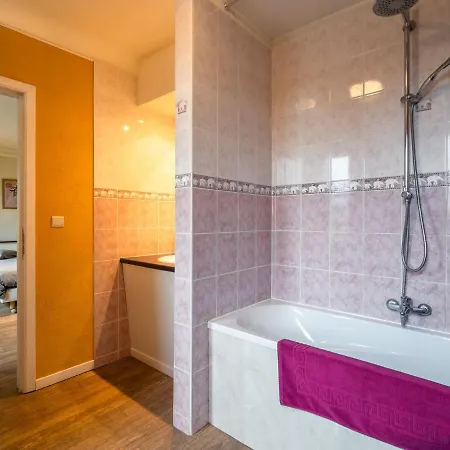 Dom wakacyjny Modern In Sourbrodt With Private Pool