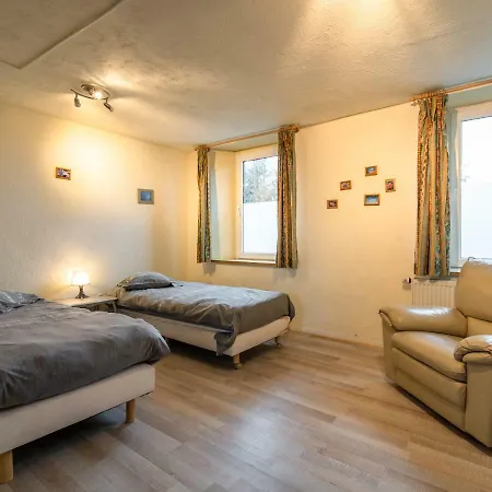 Modern In Sourbrodt With Private Pool * Waimes